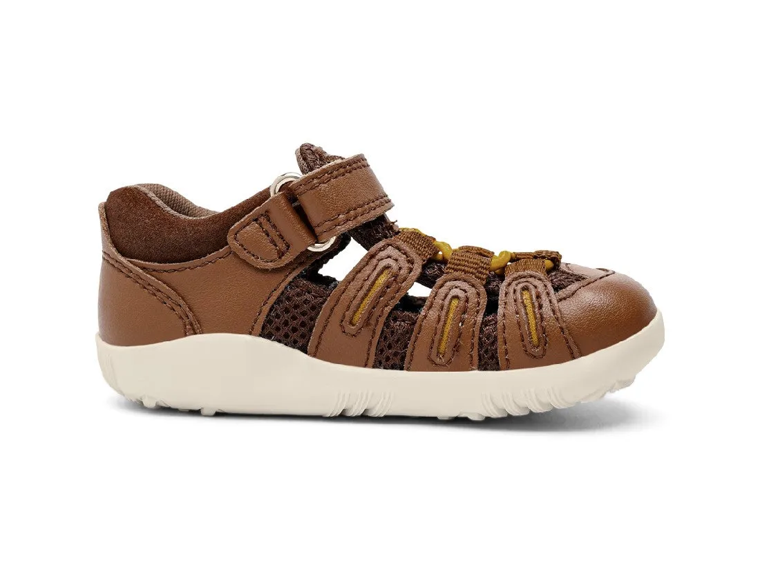 BOBUX - STEP UP SUMMIT SANDAL: CARAMEL   TOFFEE