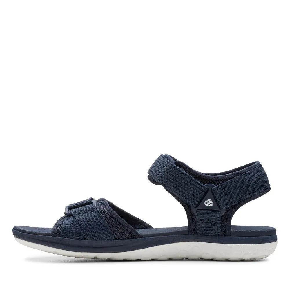 Clarks Step Beat Sun Touch Fastening Sandal