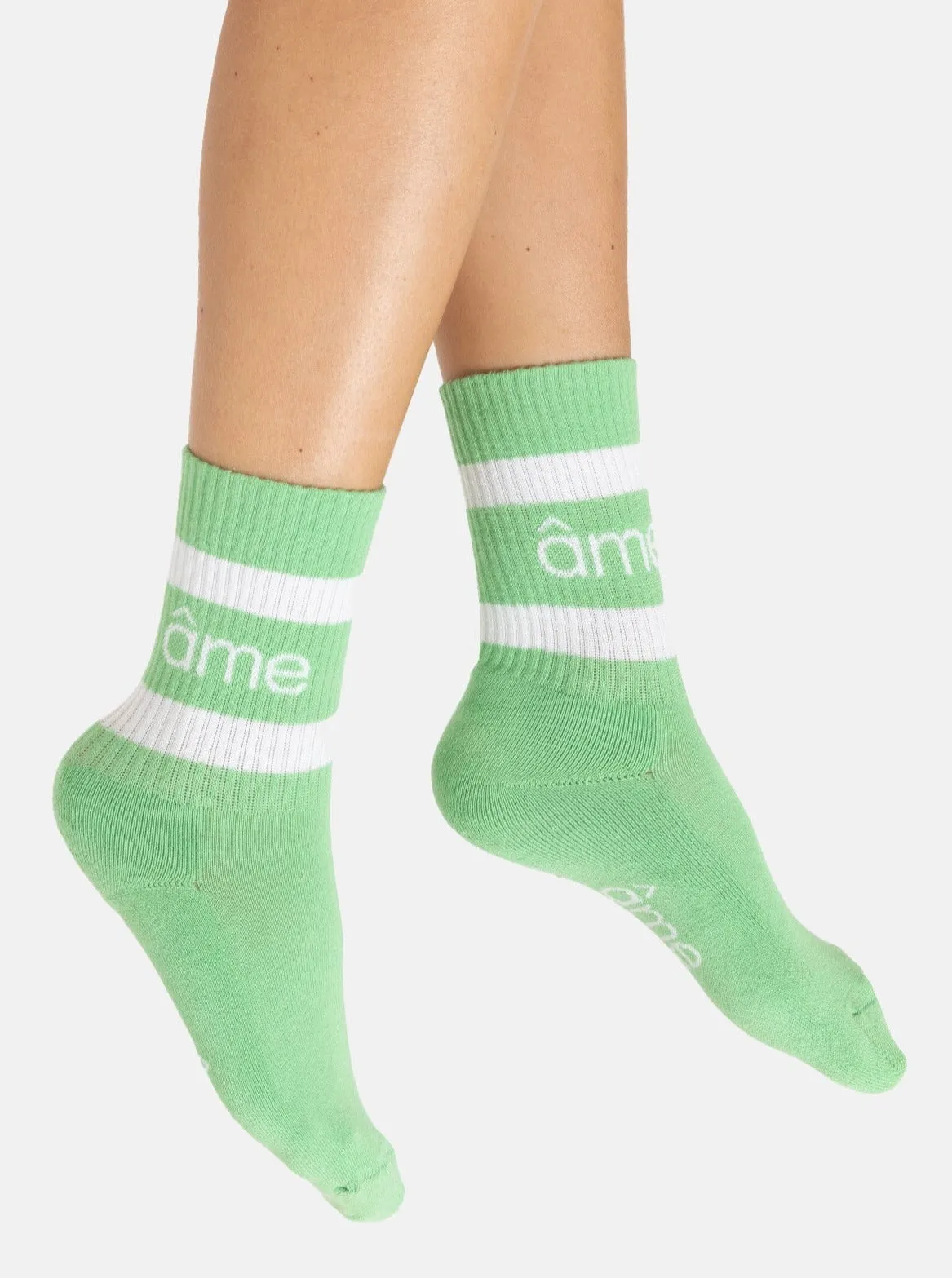 DIEGO SOCKS WITH CONTRASTING LINES | LIGHT GREEN