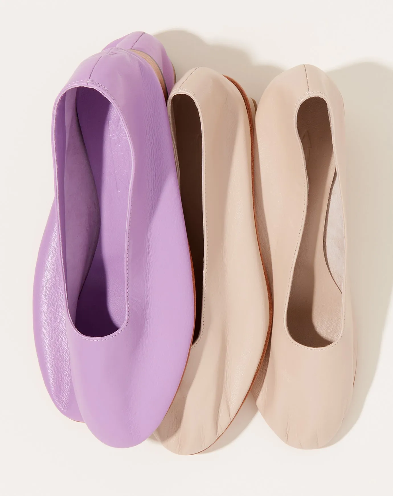 Glove in Lilac
