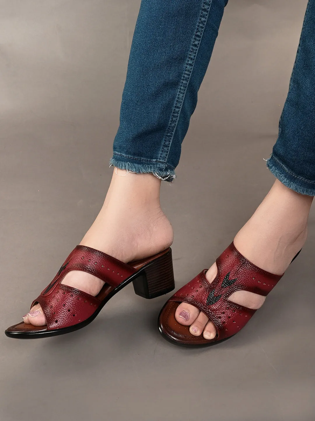 Pelle Albero Women's Cherry Leather Slip-On Block Heel Sandals