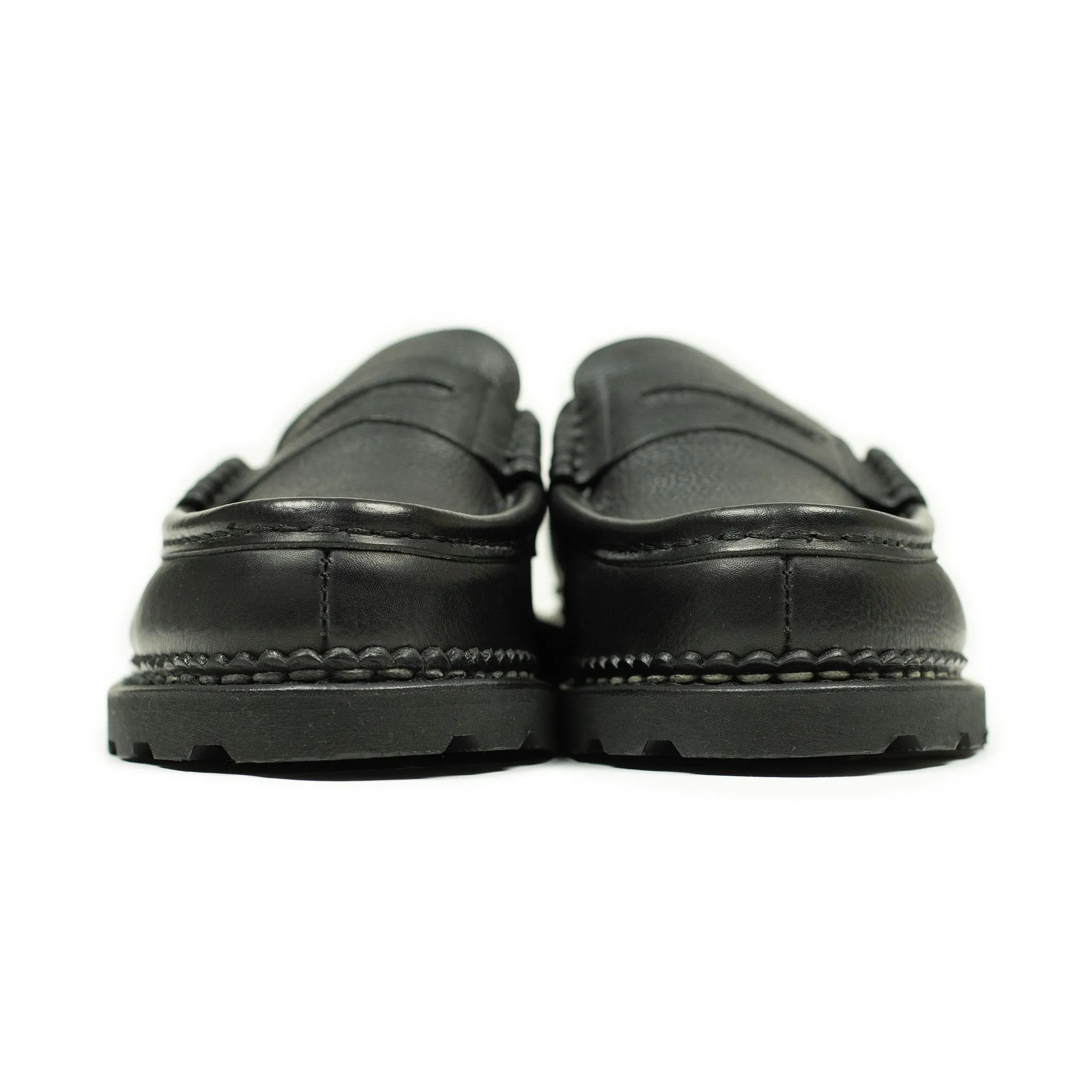 Reims piped seam loafers in black scotch grain leather